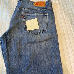 Men's Levi's Jeans 569 36X32
